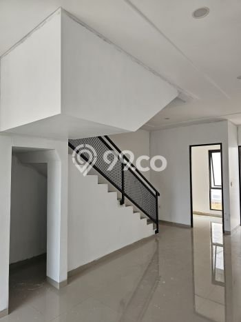 Rumah Modern Minimalis 4 Kamar Siap Huni di Cinere Rumah Modern Minimalis 4 Kamar Siap Huni di Cinere