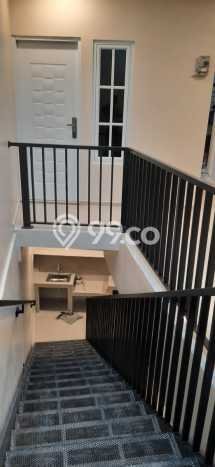 Kost Dijual di Margonda dengan 21 KT dan Luas 329m2 Kost Dijual di Margonda dengan 21 KT dan Luas 329m2