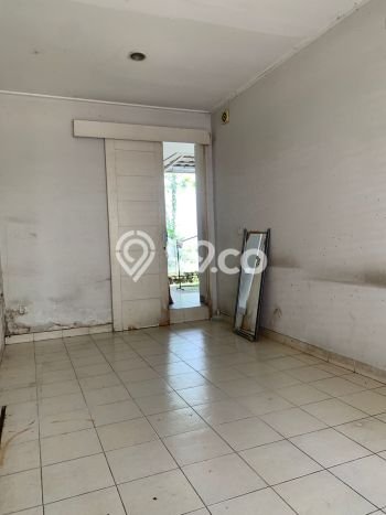 Rumah di Summarecon Bekasi, Dekat Fasilitas, LT 136m² Rumah di Summarecon Bekasi, Dekat Fasilitas, LT 136m²