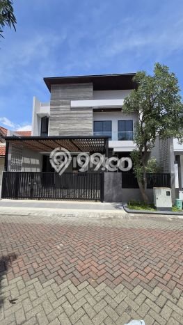 Bisa KPR! Rumah Citraland, Surabaya, LT 150m² Bangunan 220m² Bisa KPR! Rumah Citraland, Surabaya, LT 150m² Bangunan 220m²