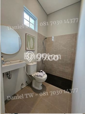 Jual Rumah Modern 3 KT di Wisata Bukit Mas, Surabaya Jual Rumah Modern 3 KT di Wisata Bukit Mas, Surabaya