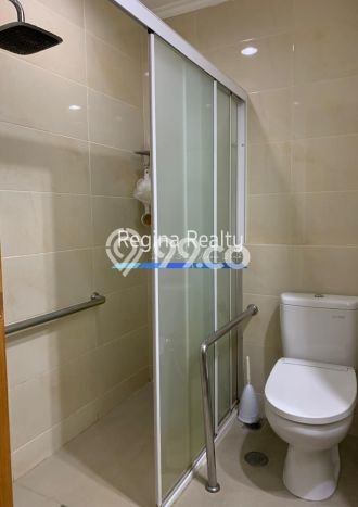 Hunian Apartemen High-Class untuk Dijual di Jakarta Selatan dengan 4 BR & 2 Kamar Mandi Hunian Apartemen High-Class untuk Dijual di Jakarta Selatan dengan 4 BR & 2 Kamar Mandi