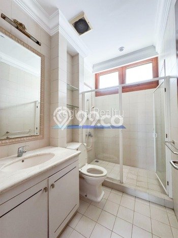 Rumah Kontrakan Jakarta Selatan LT 835m2 LB 500m2 Area Pondok Indah Rumah Kontrakan Jakarta Selatan LT 835m2 LB 500m2 Area Pondok Indah