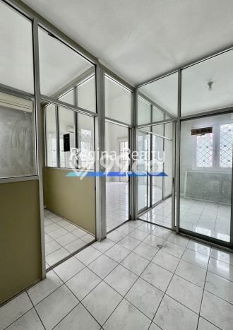 FOR RENT! Ruko di Bekasi Cocok untuk Bisnis 200m2 FOR RENT! Ruko di Bekasi Cocok untuk Bisnis 200m2