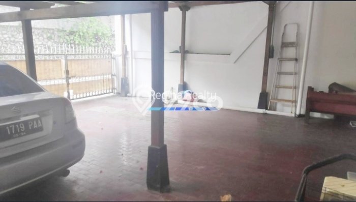 Dijual Rumah Mewah Exclusive di Pesanggrahan, Jakarta Selatan Dijual Rumah Mewah Exclusive di Pesanggrahan, Jakarta Selatan