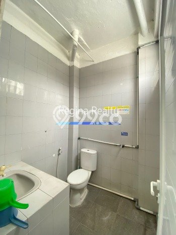 Unit Komersial Disewakan di Jakarta Selatan Area Strategis Harga Kompetitif Unit Komersial Disewakan di Jakarta Selatan Area Strategis Harga Kompetitif