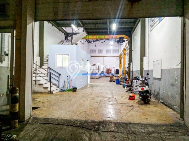 Gudang Bagus Dijual LB 283m2 Lokasi Strategis Jakarta Barat Area Cocok untuk Berbisnis Gudang Bagus Dijual LB 283m2 Lokasi Strategis Jakarta Barat Area Cocok untuk Berbisnis