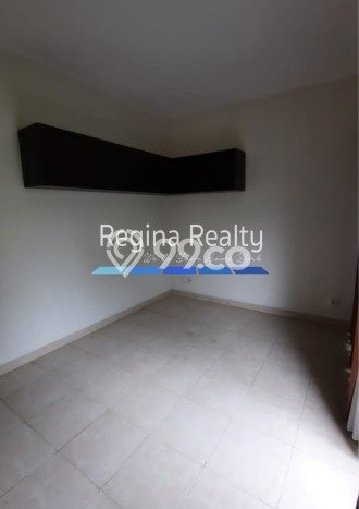 For Sale! Premium House LT 231m2 Desain Elegan di Kerobokan For Sale! Premium House LT 231m2 Desain Elegan di Kerobokan