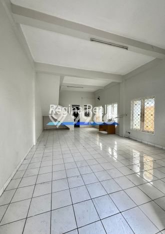 FOR RENT! Ruko di Bekasi Cocok untuk Bisnis 200m2 FOR RENT! Ruko di Bekasi Cocok untuk Bisnis 200m2
