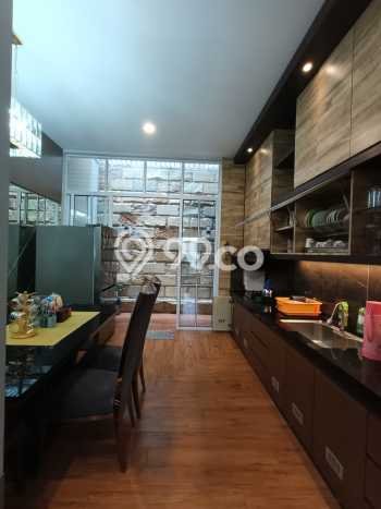 Rumah Siap Huni di Batam Kota, Batam, LT 120m² LB 250m² Rumah Siap Huni di Batam Kota, Batam, LT 120m² LB 250m²