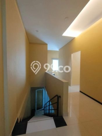 Area Ramai! Ruko Dijual di Batam Kota untuk Bisnis Luas Bangunan 160m2 Area Ramai! Ruko Dijual di Batam Kota untuk Bisnis Luas Bangunan 160m2
