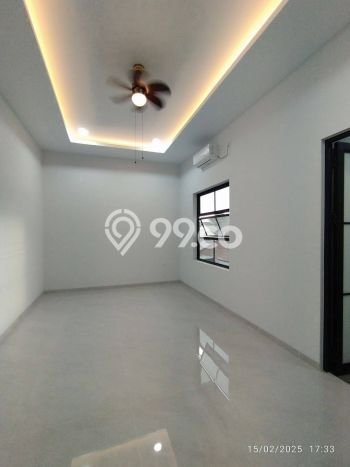 HUNIAN BERKELAS! Rumah Premium Batam Kota, Batam, LT 90m² LB 250m² HUNIAN BERKELAS! Rumah Premium Batam Kota, Batam, LT 90m² LB 250m²