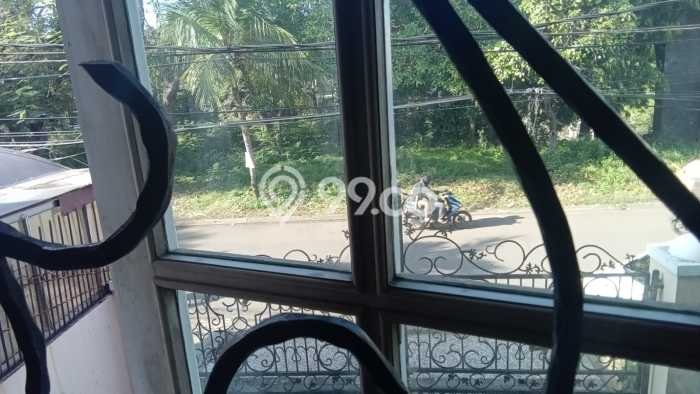Rumah Luxury Modern Tanpa Renovasi di Citra Garden Jakarta Barat Rumah Luxury Modern Tanpa Renovasi di Citra Garden Jakarta Barat