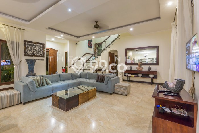 Rumah Luxury Modern Siap Huni di Balangan Badung Rumah Luxury Modern Siap Huni di Balangan Badung