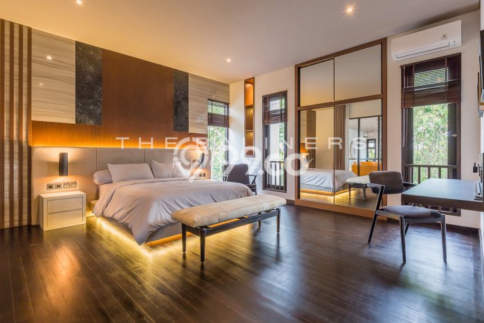 Rumah Mewah LB 470m2 Siap Pakai Desain Elegan di Munggu, Badung Rumah Mewah LB 470m2 Siap Pakai Desain Elegan di Munggu, Badung