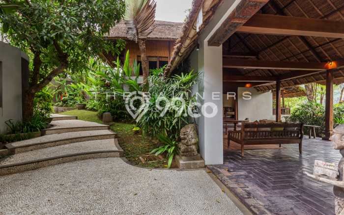 Rumah Luxury Modern Tanpa Renovasi di Kaba kaba Tabanan Rumah Luxury Modern Tanpa Renovasi di Kaba kaba Tabanan