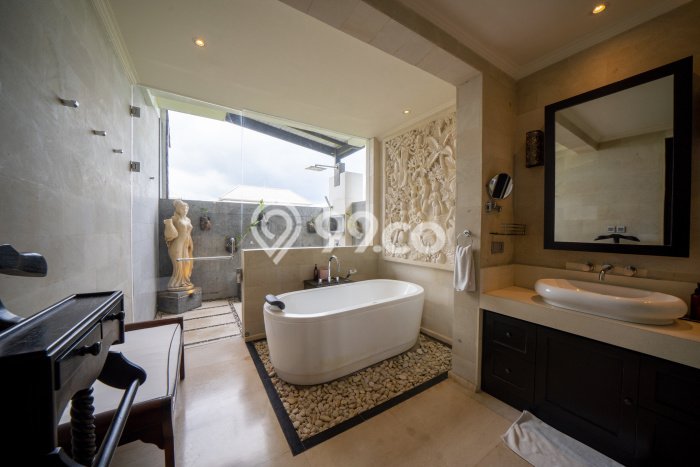 Vila Berkualitas di , Area 1100m2m², Lingkungan Asri dan aman Vila Berkualitas di , Area 1100m2m², Lingkungan Asri dan aman