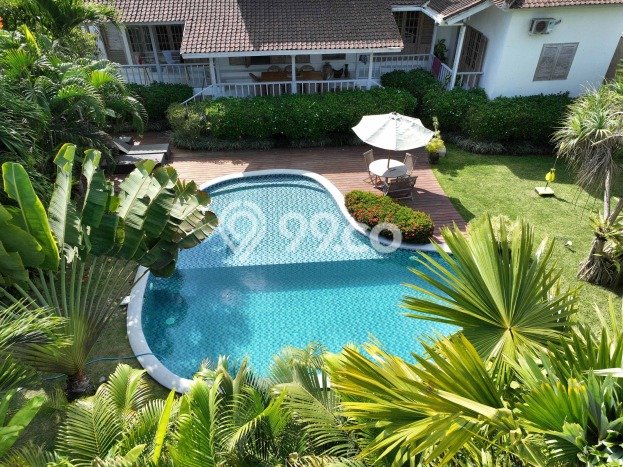 Tersedia Vila di , Area 615m2m², Area nyaman untuk Anda Tersedia Vila di , Area 615m2m², Area nyaman untuk Anda