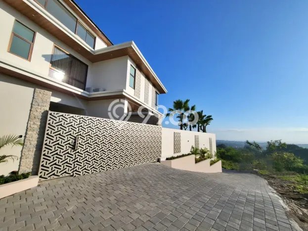 Investasi Potensial! Vila Kawasan , Luas 800m2m², Lokasi Strategis Investasi Potensial! Vila Kawasan , Luas 800m2m², Lokasi Strategis