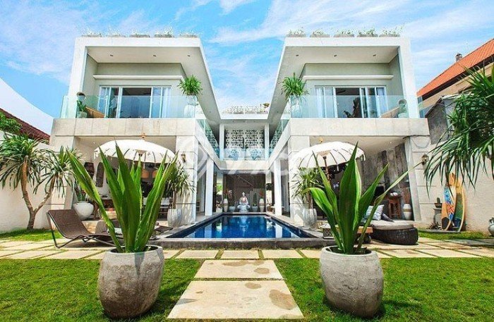 Hunian Elit LB 400m2 Siap Huni Desain Elegan di Seminyak, Badung Hunian Elit LB 400m2 Siap Huni Desain Elegan di Seminyak, Badung