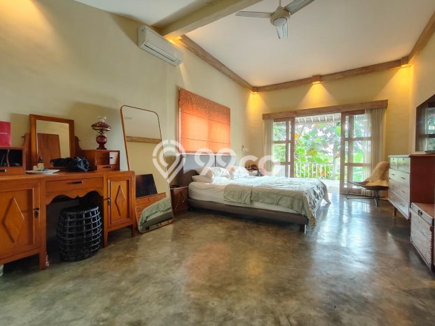 FOR SALE! Vila Kawasan Sukawati, Luas 428m2m², Posisi Strategis FOR SALE! Vila Kawasan Sukawati, Luas 428m2m², Posisi Strategis