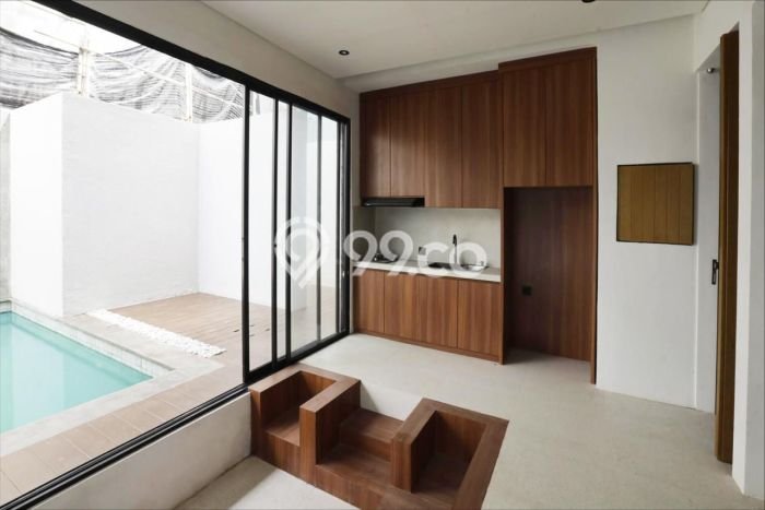 Vila Asri di , Ukuran 140m2m², Akses ke beragam kebutuhan Vila Asri di , Ukuran 140m2m², Akses ke beragam kebutuhan