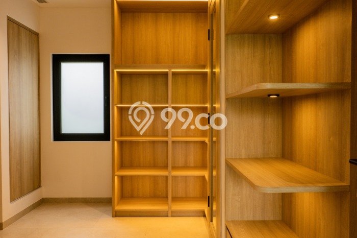AREA PREMIUM! Vila di , Dimensi 455m2m², Dekat fasilitas kota AREA PREMIUM! Vila di , Dimensi 455m2m², Dekat fasilitas kota