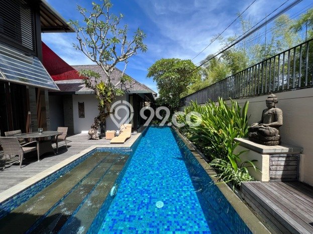 For Sale! Luxury House LT 300m2 Desain Modern di Seminyak For Sale! Luxury House LT 300m2 Desain Modern di Seminyak