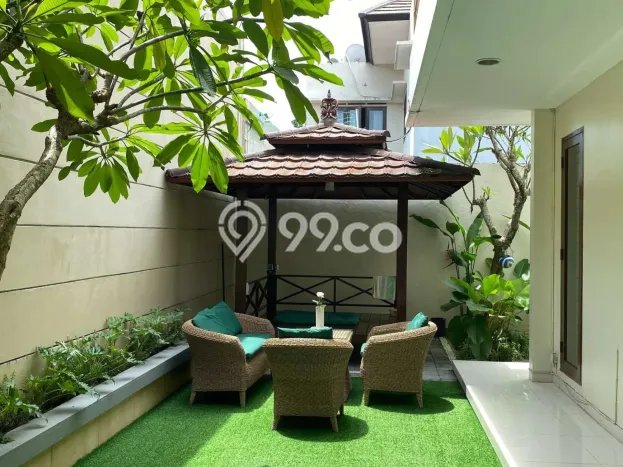 PENAWARAN TERBAIK! Rumah Strategis di Kuta, Luas 286m2m² LB 363m2m² PENAWARAN TERBAIK! Rumah Strategis di Kuta, Luas 286m2m² LB 363m2m²
