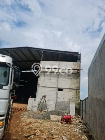 Unit Gudang disewakan di Legok Tangerang dengan LT 5300m2 / LB 4080m2 Unit Gudang disewakan di Legok Tangerang dengan LT 5300m2 / LB 4080m2