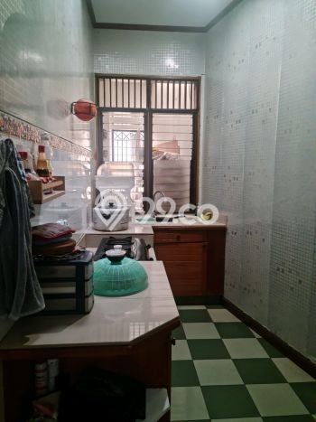 Dijual Rumah Mewah Elegan Dengan View Eksklusif di Duri Kosambi, Jakarta Barat Dijual Rumah Mewah Elegan Dengan View Eksklusif di Duri Kosambi, Jakarta Barat