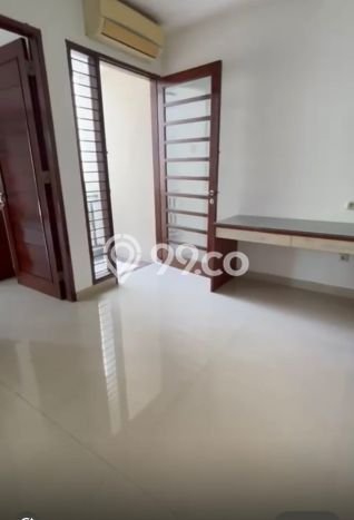 Jual Rumah Luas Megah Dengan View Cantik di Puri Indah, Jakarta Barat Jual Rumah Luas Megah Dengan View Cantik di Puri Indah, Jakarta Barat