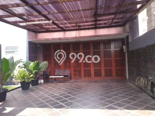 Dijual Rumah Elit Exclusive di Serpong, Tangerang Selatan Dijual Rumah Elit Exclusive di Serpong, Tangerang Selatan