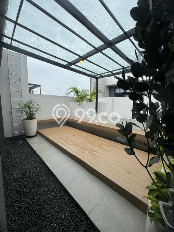 Rumah Elit LB 232m2 Siap Huni Desain Elegan di BSD City, Tangerang Rumah Elit LB 232m2 Siap Huni Desain Elegan di BSD City, Tangerang