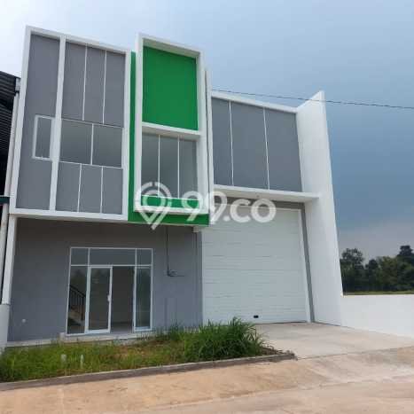 Area Ramai! Gudang Dijual di Cisoka untuk Bisnis Luas Bangunan 313m2 Area Ramai! Gudang Dijual di Cisoka untuk Bisnis Luas Bangunan 313m2