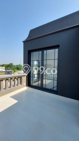 Siap Huni Rumah Mewah 4 Kamar di Tangerang Dekat ke Mana Pun Siap Huni Rumah Mewah 4 Kamar di Tangerang Dekat ke Mana Pun