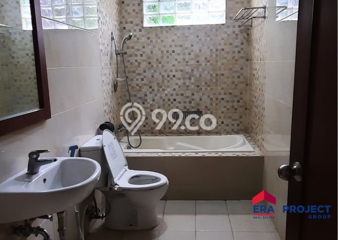 Dijual Rumah Mewah Elegan Dengan View Eksklusif di Ragunan, Jakarta Selatan Dijual Rumah Mewah Elegan Dengan View Eksklusif di Ragunan, Jakarta Selatan