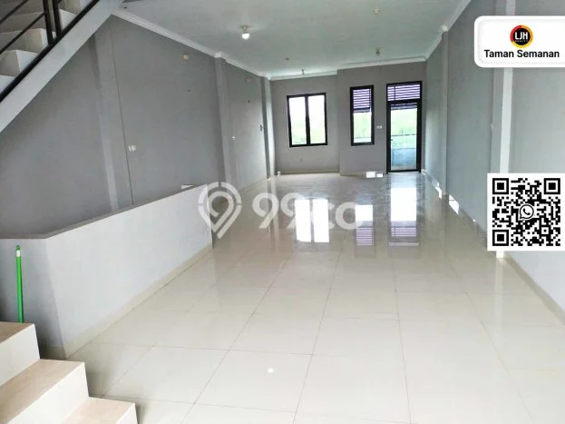 FOR RENT! Ruko di Gading Serpong Cocok untuk Bisnis 250m2 FOR RENT! Ruko di Gading Serpong Cocok untuk Bisnis 250m2