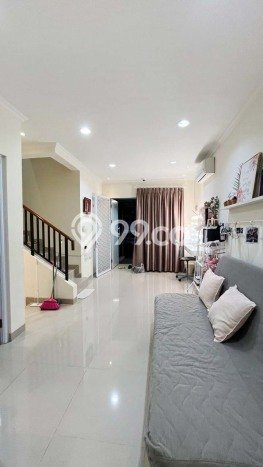 Dijual Rumah Eksklusif 2 KT di Gading Serpong, Tangerang Dijual Rumah Eksklusif 2 KT di Gading Serpong, Tangerang