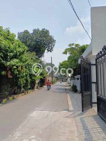 Jual Rumah Luas Megah Dengan View Eksklusif di Joglo, Jakarta Barat Jual Rumah Luas Megah Dengan View Eksklusif di Joglo, Jakarta Barat