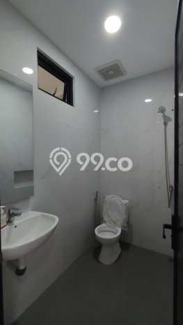 For Sale Rumah 3 Kamar Lokasi Ideal Nyaman dan Strategis di Kebon Jeruk For Sale Rumah 3 Kamar Lokasi Ideal Nyaman dan Strategis di Kebon Jeruk