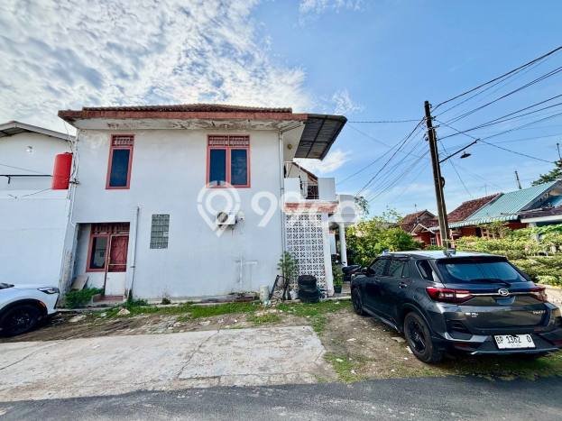 Rumah LT 114m2m² / LB 150m2m² Lokasi Premium di , Batam Rumah LT 114m2m² / LB 150m2m² Lokasi Premium di , Batam