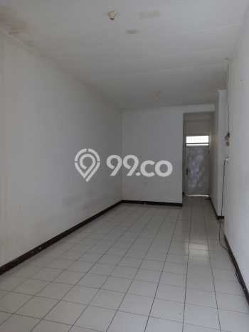 Rumah Terawat kawasan Taman Kopo Indah, Bandung, Luas 90m² LB 90m² DIJUAL CEPAT! Rumah Terawat kawasan Taman Kopo Indah, Bandung, Luas 90m² LB 90m² DIJUAL CEPAT!