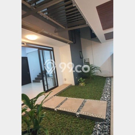 Ready to Use! Premium House LT 126m2 Desain Elegan di Kota Baru Parahyangan Ready to Use! Premium House LT 126m2 Desain Elegan di Kota Baru Parahyangan