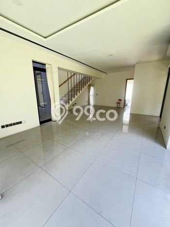 Rumah Nyaman di , 3 KM, Lokasi Strategis Rumah Nyaman di , 3 KM, Lokasi Strategis