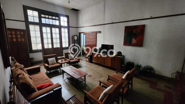 HARGA SPESIAL! Rumah Modern area , Bandung, LT 1035m2m² LB 500m2m² NEGO! HARGA SPESIAL! Rumah Modern area , Bandung, LT 1035m2m² LB 500m2m² NEGO!