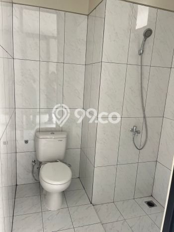 Ruko Dijual di Bandung LT 80m2 & LB 139m2 Lokasi Terbaik! Ruko Dijual di Bandung LT 80m2 & LB 139m2 Lokasi Terbaik!