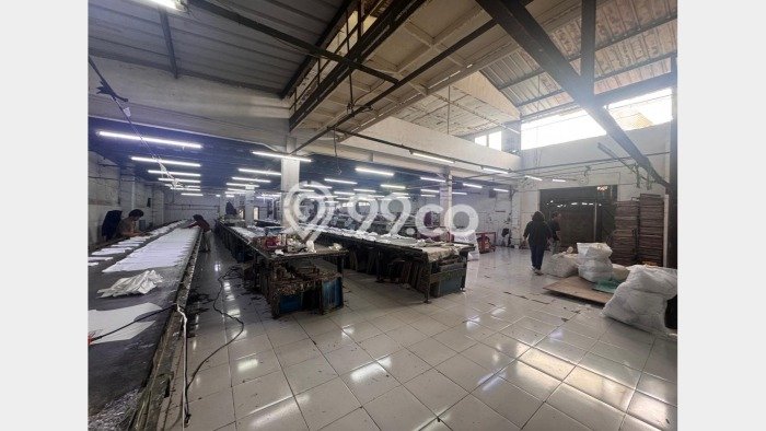 Pabrik Dijual di Prime Area Bandung Luas 1000m2 Pabrik Dijual di Prime Area Bandung Luas 1000m2