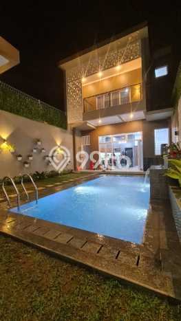 Rumah Mewah LB 720m2 Siap Pakai Desain Elegan di Setiabudi, Bandung Rumah Mewah LB 720m2 Siap Pakai Desain Elegan di Setiabudi, Bandung