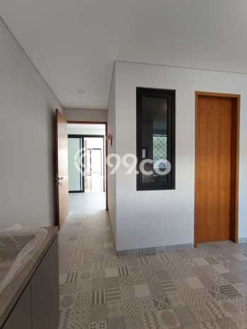 Rumah Minimalis 3 KT di Taman Holis Indah Bandung Unfurnished Rumah Minimalis 3 KT di Taman Holis Indah Bandung Unfurnished